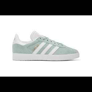 adidas wmn 8.5 Gazelle TactileGreen perforated NWT